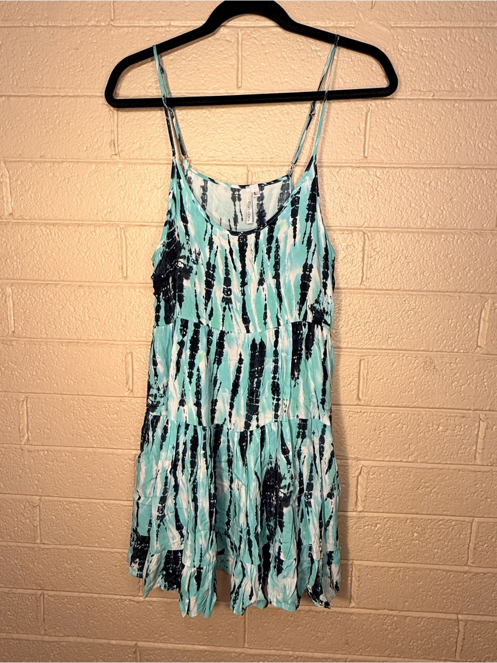 Ron Jon Aqua & Navy Tie-Dye Spaghetti Strap Camisole